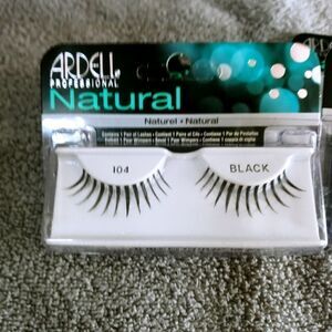 Ardell Natural Lashes #104